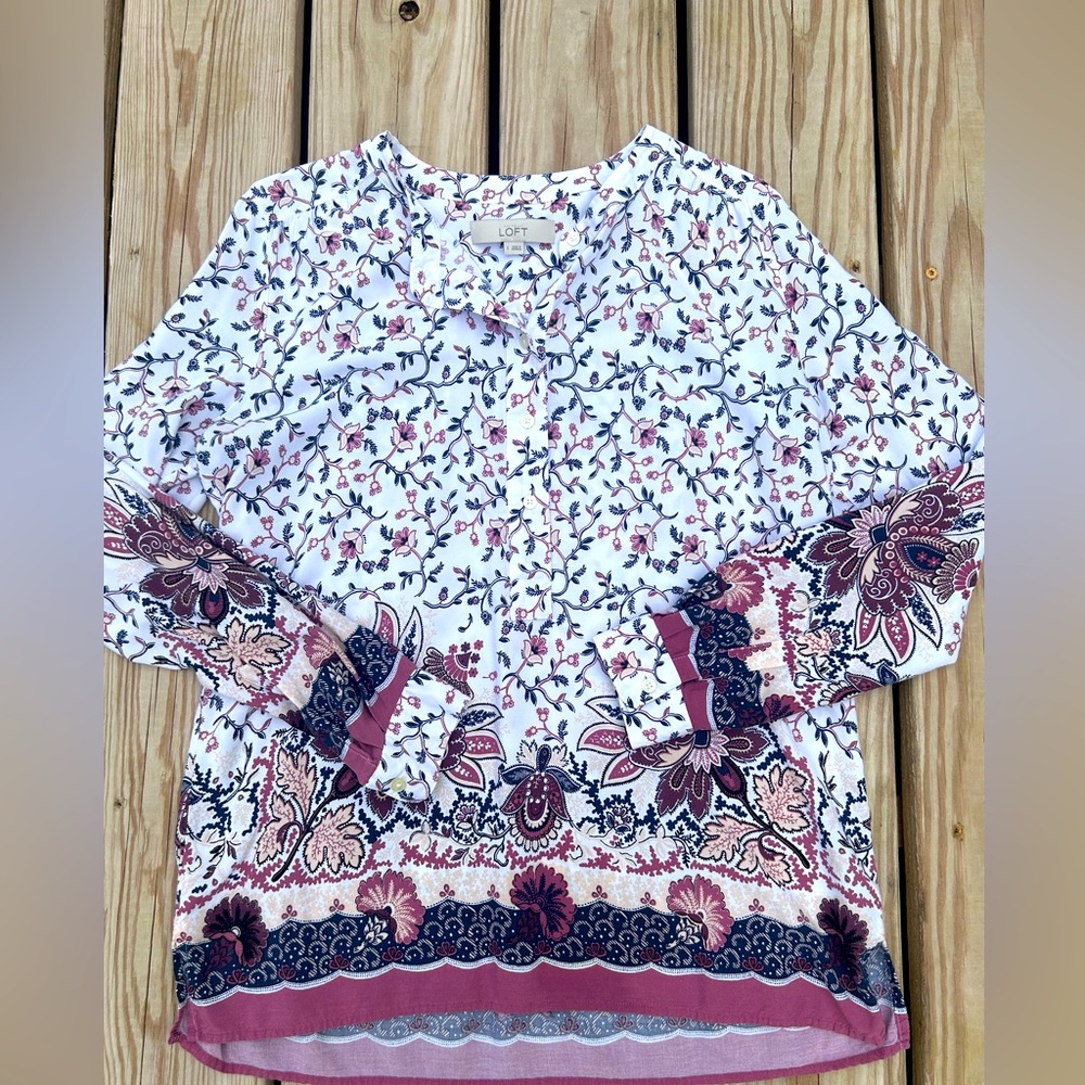 LOFT Top Blouse Womens Small Multicolor Floral Popover Rayon Long Sleeve‎ Casual